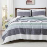 King Size Quilt Set Sage Green, 3 Pieces Mint Green Ultra Soft Lightweight Bedspreads & Coverlets Set, Patchwork Striped Quilted Bedding Sets for All Seasons (1 Quilt, 2 Pillow Shams)